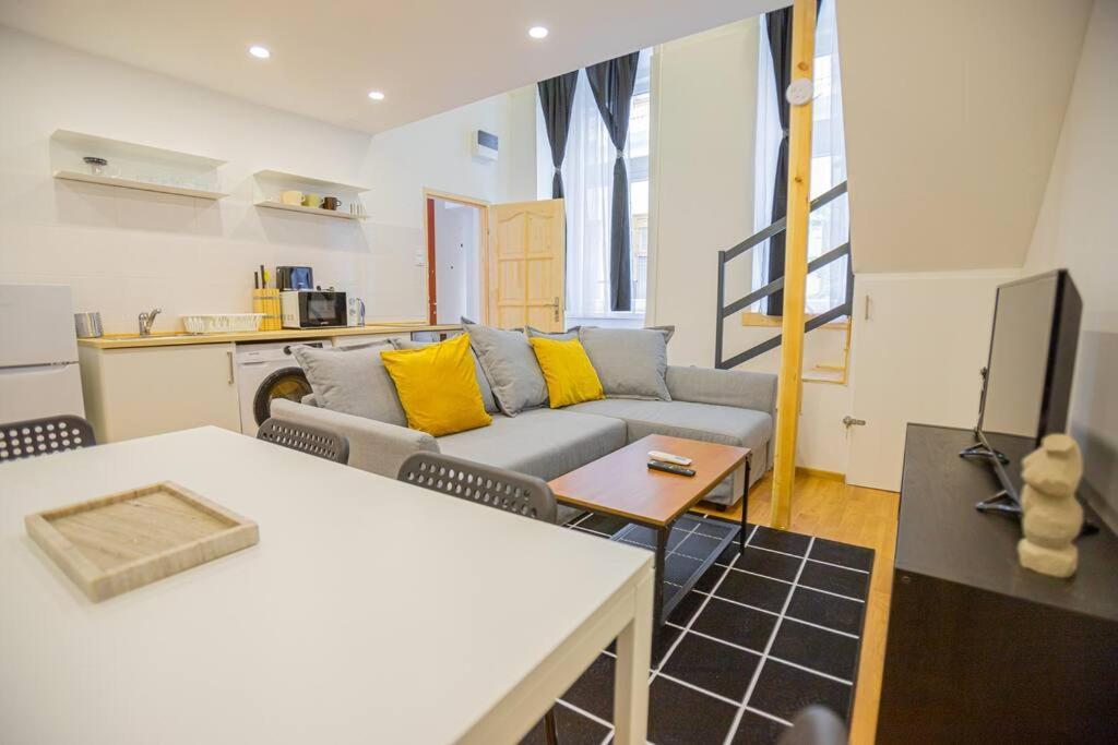 2 Bedroom Flat In The Dob Street, Venus Budapeszt Zewnętrze zdjęcie